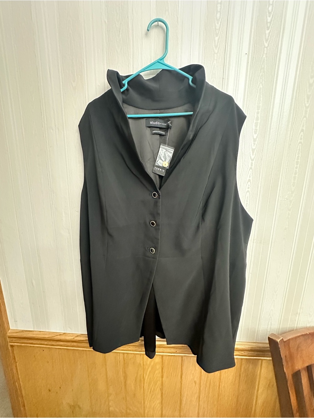 torrid Black Sleeveless Button Front Vest with Collar